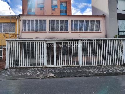 Casa en Arriendo, San Luis, Bogotá D.C.