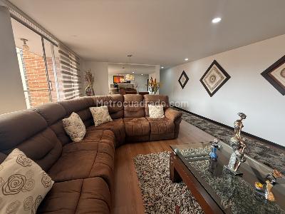 Apartamento de 3 alcobas en venta en Gilmar, Bogotá, 159 m² · foto 7 de 20