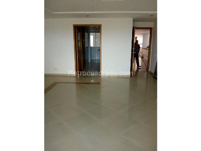 Apartamento de 4 alcobas en venta en Cabecera, Bucaramanga, 178 m² · foto 4 de 20