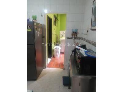 Casa de 5 alcobas en venta en La Concordia, Bucaramanga, 328 m² · foto 6 de 20