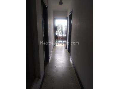 Casa de 5 alcobas en venta en La Concordia, Bucaramanga, 328 m² · foto 14 de 20