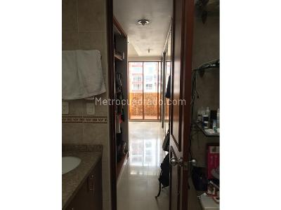 Apartamento de 4 alcobas en venta en Cabecera, Bucaramanga, 198 m² · foto 12 de 19