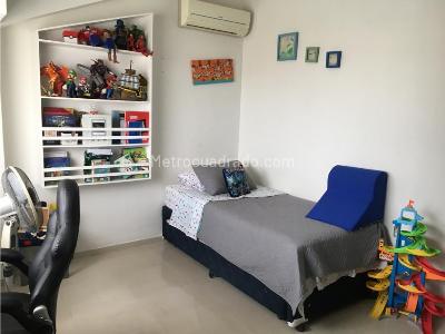 Apartamento de 4 alcobas en venta en Cabecera, Bucaramanga, 198 m² · foto 19 de 19