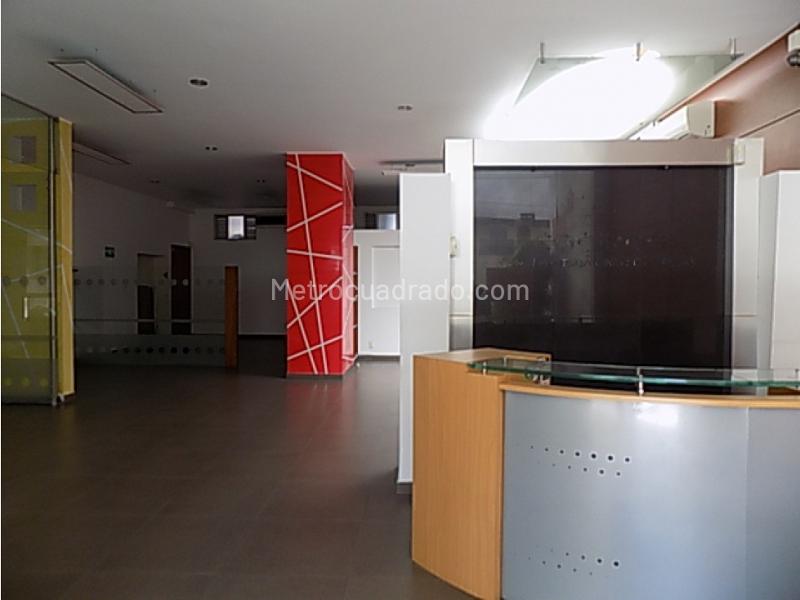 Local Comercial en Arriendo, Cabecera, Bucaramanga - Más