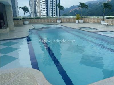 Apartamento de 4 alcobas en venta en Cabecera, Bucaramanga, 254 m² · foto 2 de 20