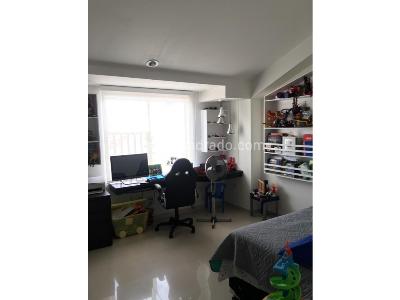 Apartamento de 4 alcobas en venta en Cabecera, Bucaramanga, 198 m² · foto 16 de 19