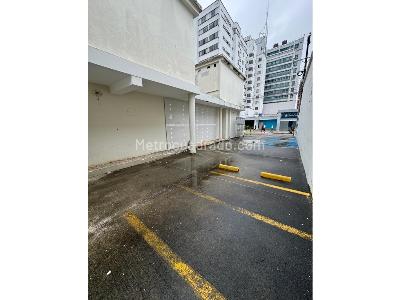 Casa de 5 alcobas en venta en Sotomayor, Bucaramanga, 534 m² · foto 3 de 20