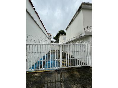 Casa de 5 alcobas en venta en Sotomayor, Bucaramanga, 534 m² · foto 4 de 20