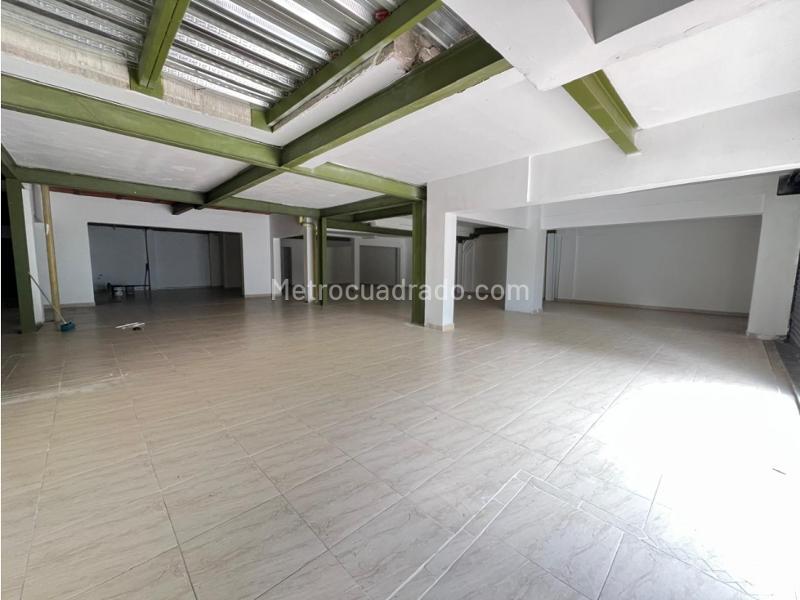 Local Comercial en Arriendo, Mejoras Publicas, Bucaramanga - Más