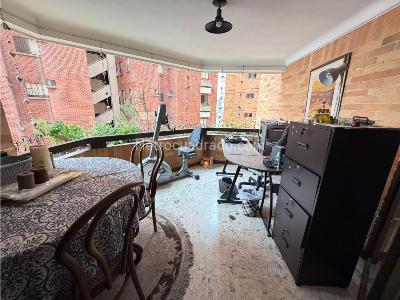 Apartamento de 4 alcobas en venta en Cabecera, Bucaramanga, 197 m² · foto 8 de 20