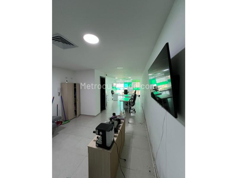 Oficina en Arriendo, Mejoras Publicas, Bucaramanga - Más