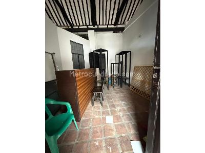 Casa de 5 alcobas en venta en Garcia Rovira, Bucaramanga, 771 m² · foto 8 de 11