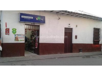 Casa de 4 alcobas en venta en Floridablanca Casco Antiguo, Floridablanca, 200 m² · foto 2 de 3