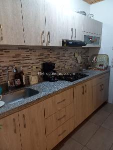 Casa de 5 alcobas en venta en Prado Veraniego, Bogotá, 270 m² · foto 5 de 5