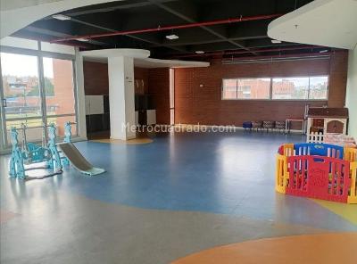 Apartaestudio en arriendo en El Redil, Bogotá, 40 m² · foto 17 de 19