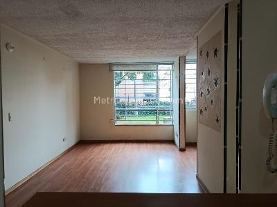 Apartamento de 2 alcobas en arriendo en Caminos De Magdala, Bogotá, 57 m² · foto 10 de 17