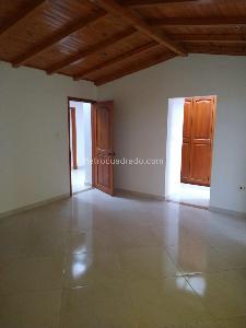 Casa de 3 alcobas en venta en Acacias, Chía, 210 m² · foto 3 de 20