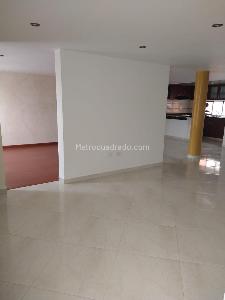 Casa de 3 alcobas en venta en Acacias, Chía, 210 m² · foto 4 de 20