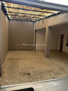 Casa en arriendo en Granada, Cali · foto 2 de 13