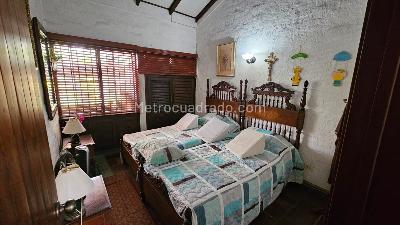 Casa de 4 alcobas en venta en Cuidad Jardin, Cali, 1579 m² · foto 11 de 18