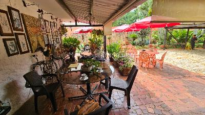 Casa de 4 alcobas en venta en Cuidad Jardin, Cali, 1579 m² · foto 4 de 18