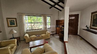 Casa de 4 alcobas en venta en El Bosque, Cali, 250 m² · foto 6 de 20