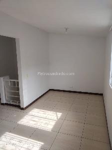 Casa de 2 alcobas en venta en La Rosela Poblado Campestre, Palmira, 100 m² · foto 11 de 20