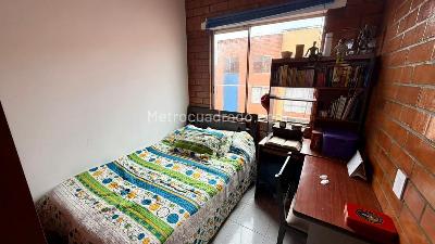 Apartamento de 3 alcobas en venta en Britalia Norte Nuevo Milenio, Bogotá, 50 m² · foto 11 de 16