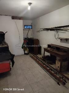 Casa de 5 alcobas en venta en San Fernando, Cali, 240 m² · foto 13 de 20
