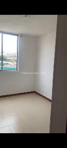 Apartamento de 2 alcobas en venta en Prados Del Norte, Cali, 58 m² · foto 2 de 6