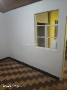 Casa de 4 alcobas en arriendo en La Base, Cali, 70 m² · foto 9 de 18