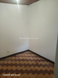 Casa de 4 alcobas en arriendo en La Base, Cali, 70 m² · foto 11 de 18