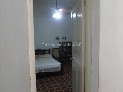 Casa de 5 alcobas en venta en Manga, Cartagena, 400 m² · foto 18 de 20