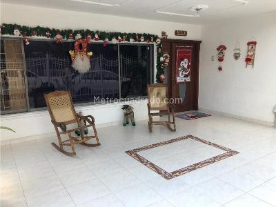 Casa de 4 alcobas en venta en Chipre, Cartagena, 190 m² · foto 6 de 14