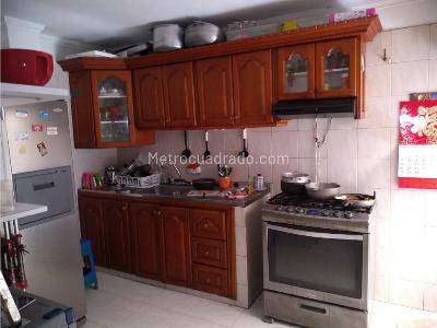Casa de 4 alcobas en venta en Chipre, Cartagena, 190 m² · foto 7 de 14