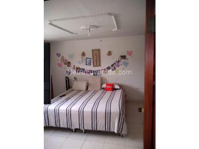 Casa de 4 alcobas en venta en Chipre, Cartagena, 190 m² · foto 10 de 14