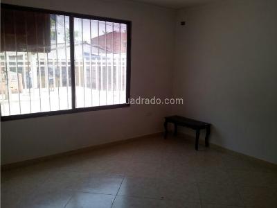 Casa de 4 alcobas en venta en Las Delicias, Cartagena, 350 m² · foto 2 de 20