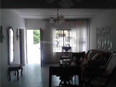 Casa en venta en Alto Bosque, Cartagena · foto 2 de 13