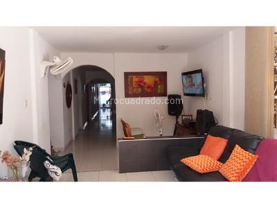 Casa de 4 alcobas en venta en La Concepcion, Cartagena, 304 m² · foto 5 de 20