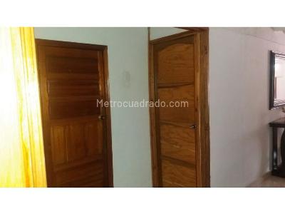 Casa de 5 alcobas en venta en Manga, Cartagena, 1892 m² · foto 15 de 20