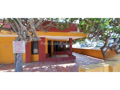 Casa de 3 alcobas en venta en Marbella, Cartagena, 300 m² · foto 13 de 16