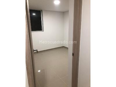 Apartamento de 3 alcobas en arriendo en Manga, Cartagena, 140 m² · foto 9 de 13