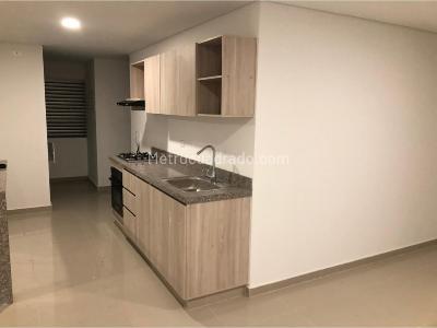 Apartamento de 3 alcobas en arriendo en Manga, Cartagena, 140 m² · foto 13 de 13