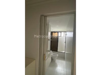Apartamento de 3 alcobas en venta en Crespo, Cartagena, 110 m² · foto 11 de 13