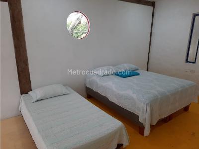Casa de 4 alcobas en venta en Baru, Cartagena, 230 m² · foto 4 de 10