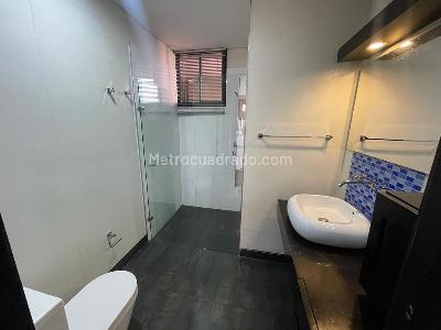 Apartamento de 2 alcobas en venta en Chico Norte, Bogotá, 102 m² · foto 17 de 18