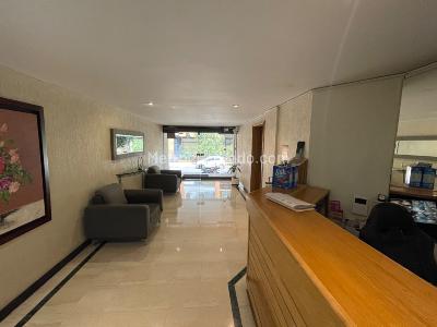 Apartamento de 3 alcobas en venta en Santa Barbara, Bogotá, 115 m² · foto 3 de 20