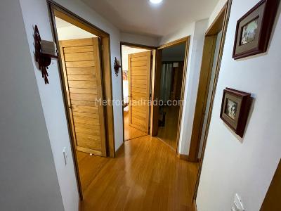 Apartamento de 3 alcobas en venta en Santa Barbara, Bogotá, 115 m² · foto 10 de 20