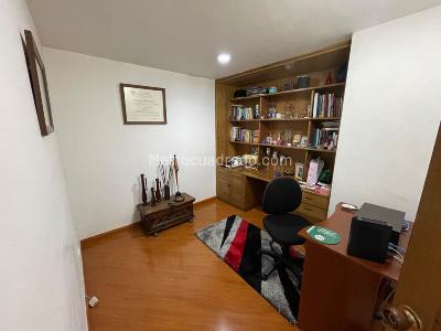 Apartamento de 3 alcobas en venta en Santa Barbara, Bogotá, 115 m² · foto 17 de 20