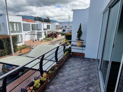Casa en venta en Las Acacias Club House/Barandillas, Zipaquirá · foto 20 de 20
